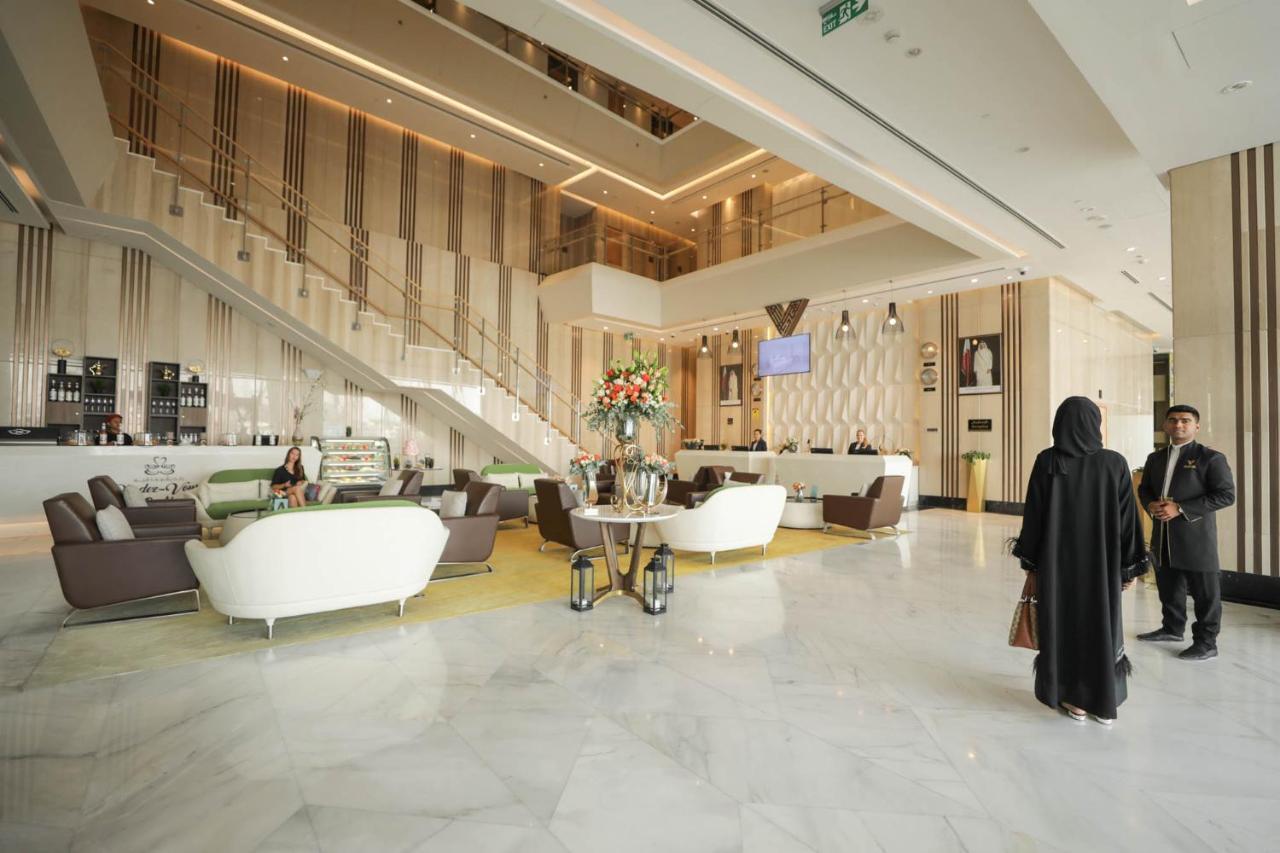 Vip Hotel Doha Qatar Exterior photo Lobby